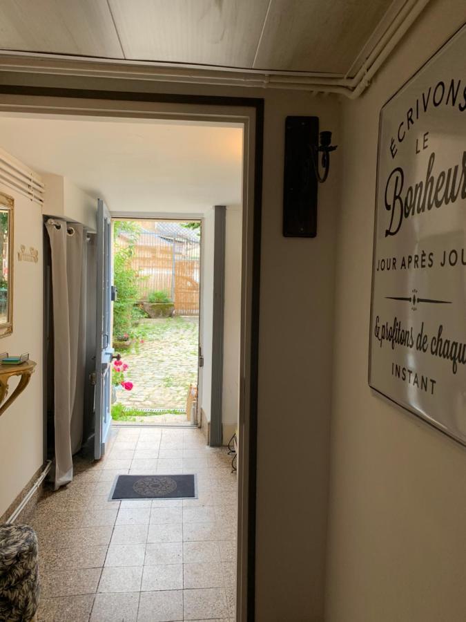 La Cour Pavee, T2 Lumineux, Cosy, Confort 55 M2 Saint-Leonard-de-Noblat Exterior photo